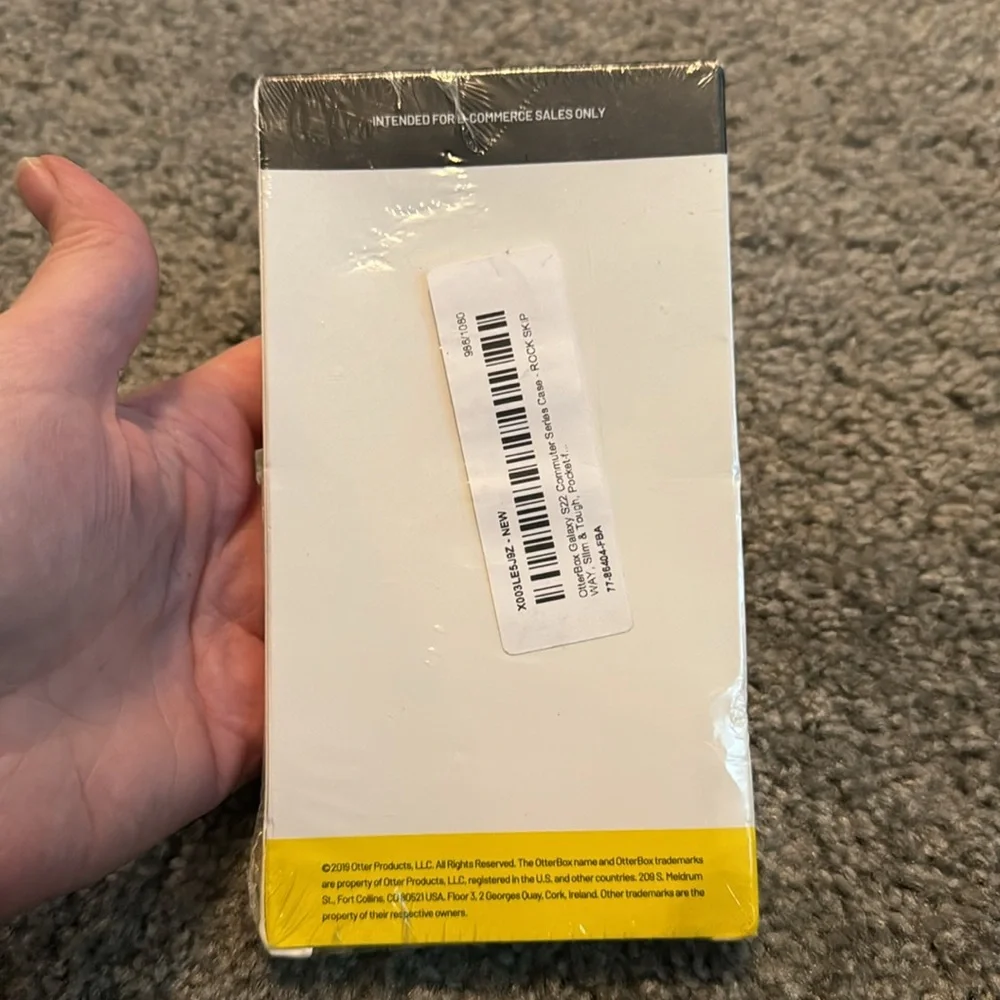 OtterBox Galaxy S22 Commuter Series Alpha Glass